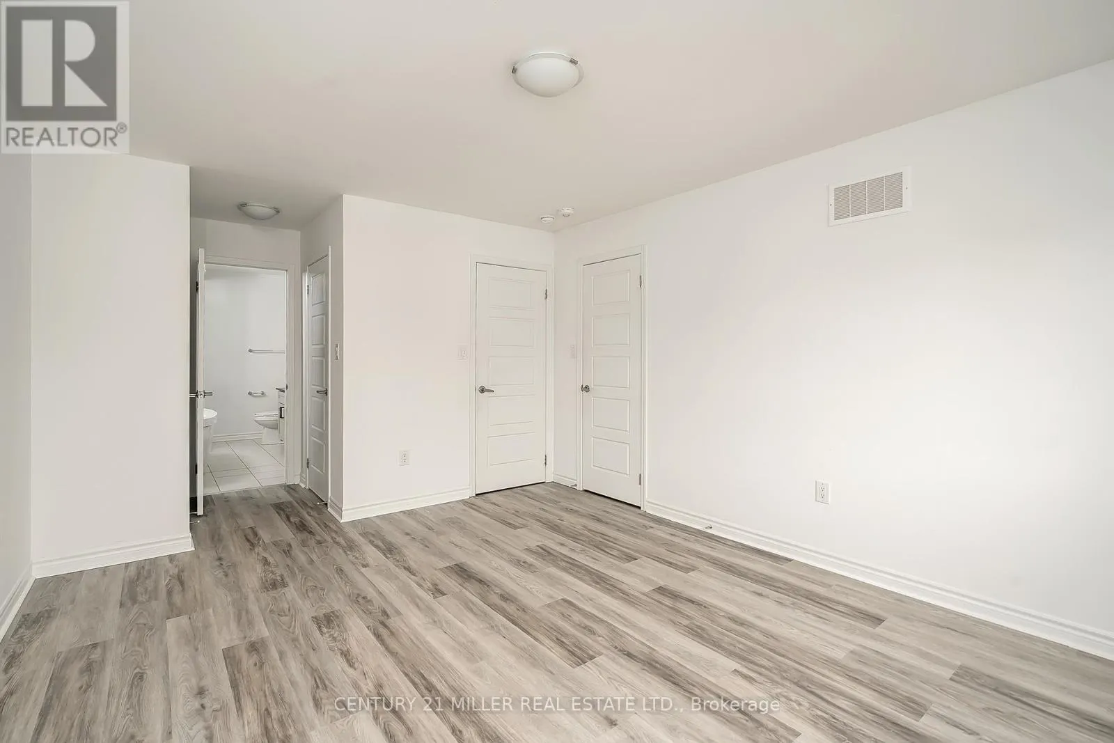 1554 MOIRA CRESCENT