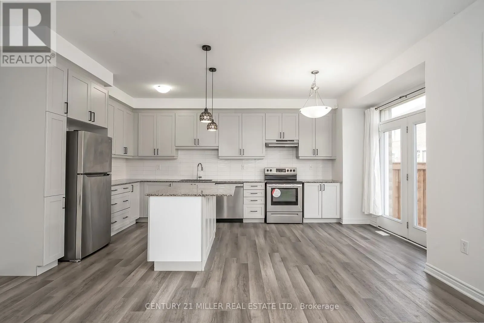 1554 MOIRA CRESCENT