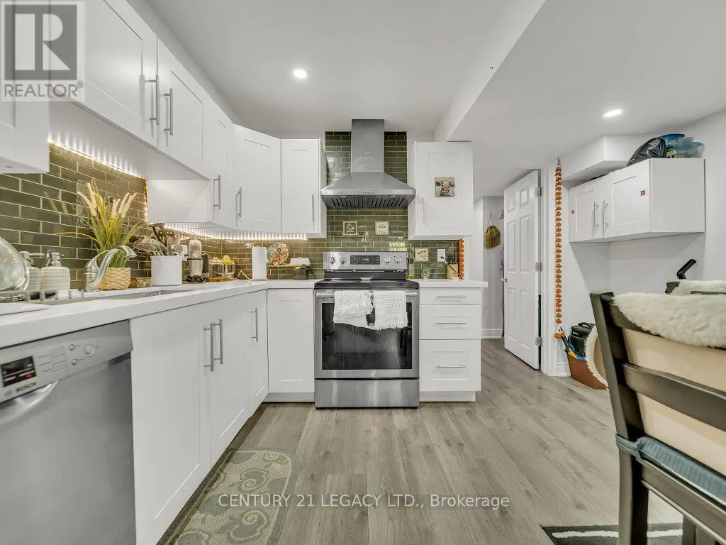 8 COVINA ROAD