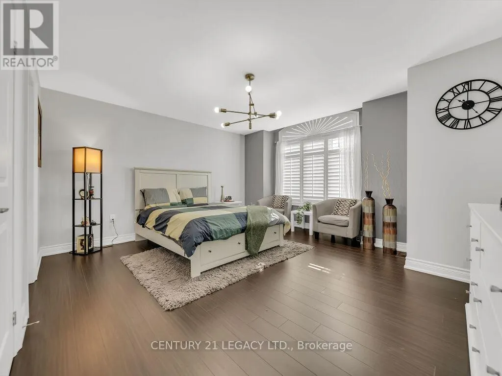 8 COVINA ROAD