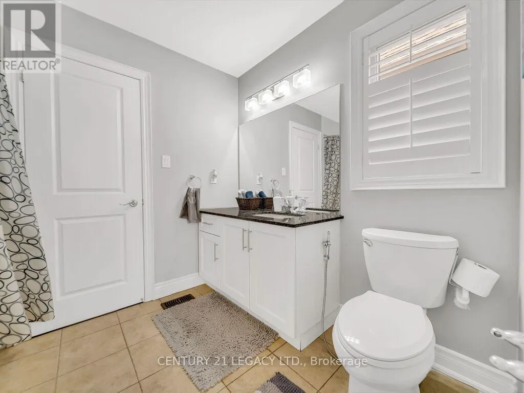 8 COVINA ROAD