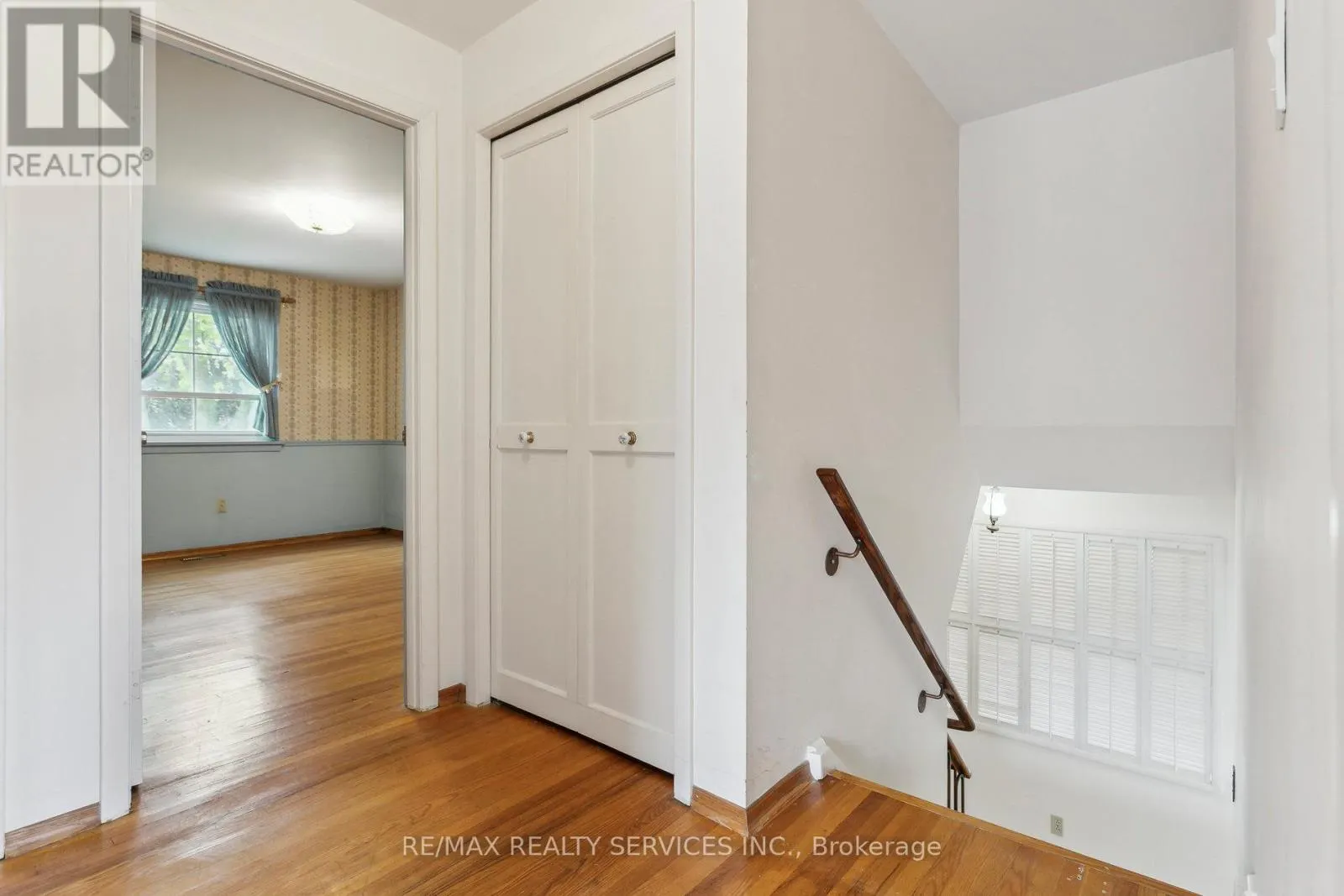 25 MELVILLE CRESCENT