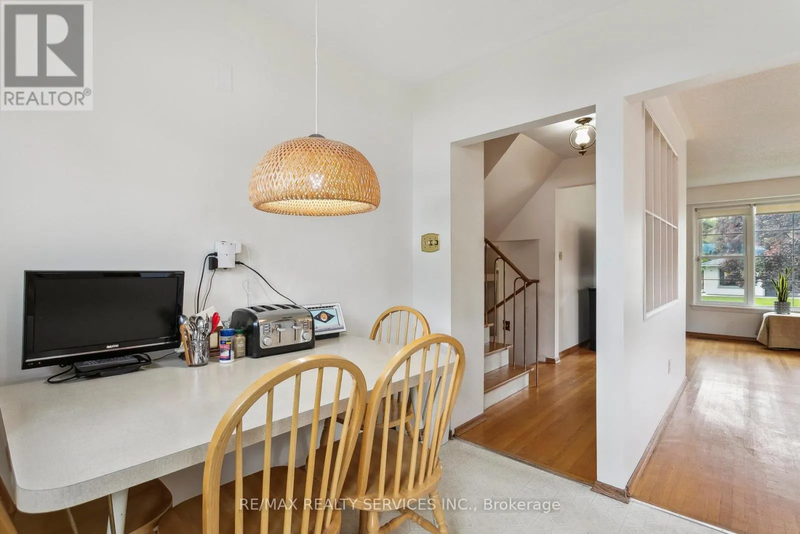 25 MELVILLE CRESCENT