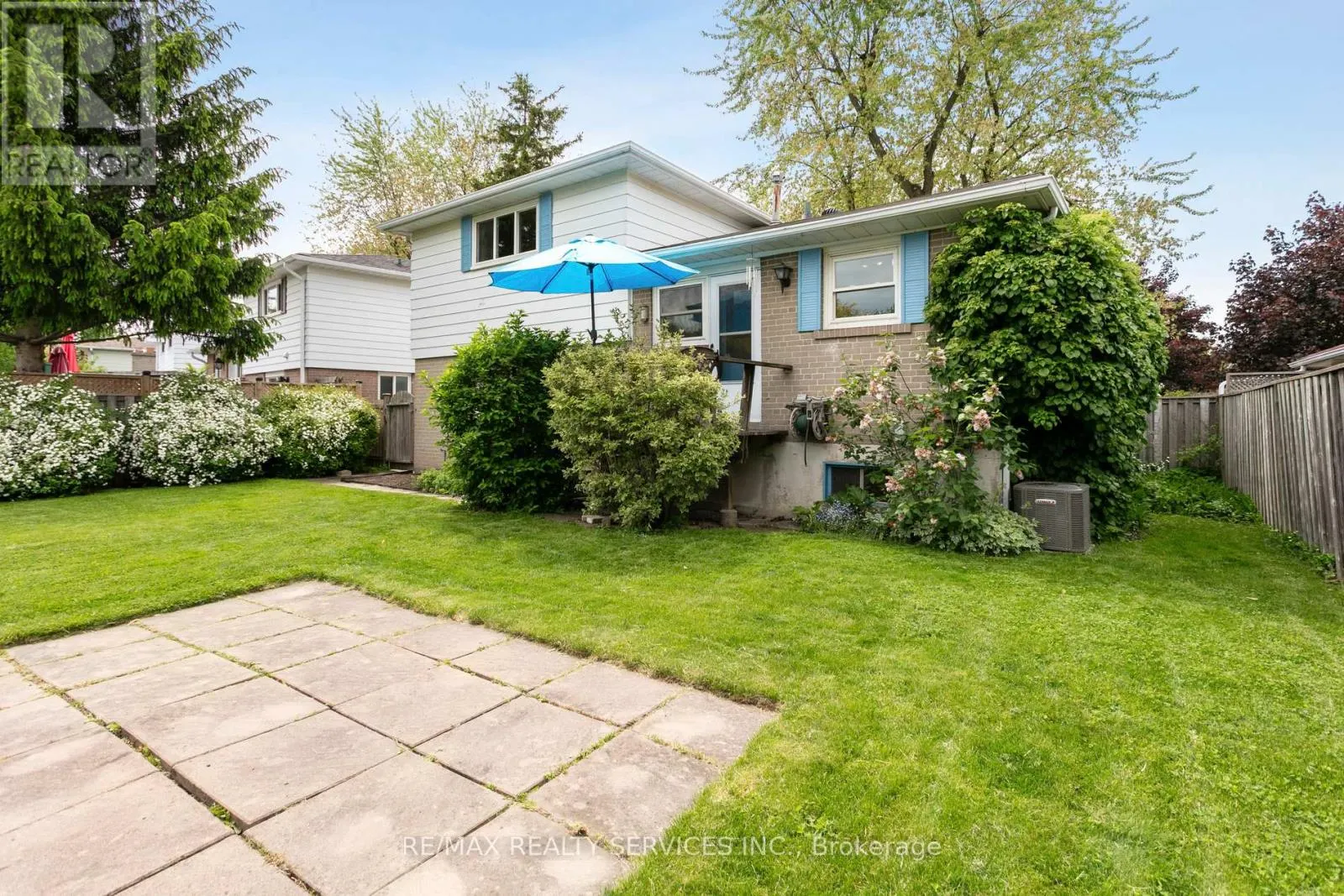 25 MELVILLE CRESCENT
