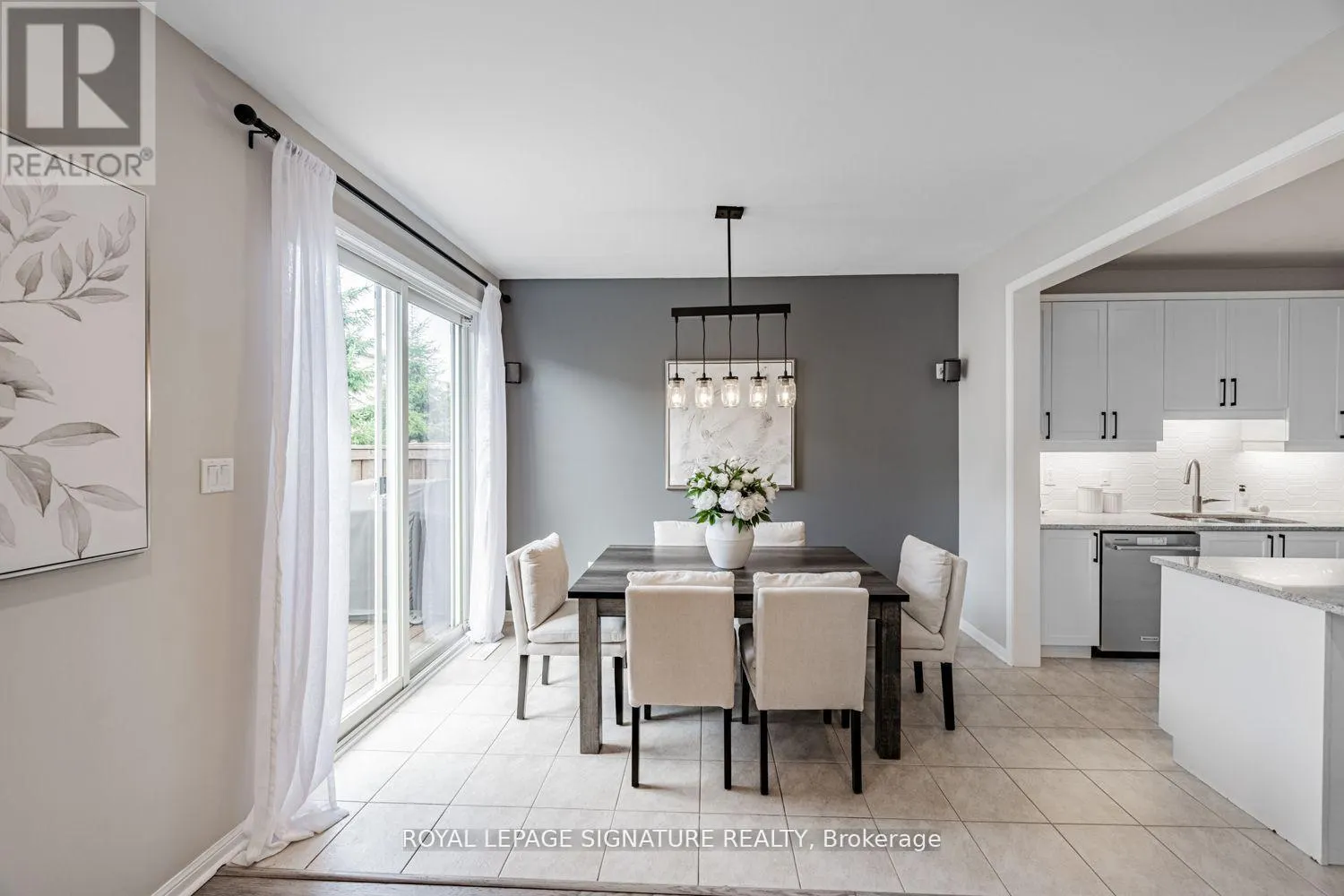 439 ZUEST CRESCENT