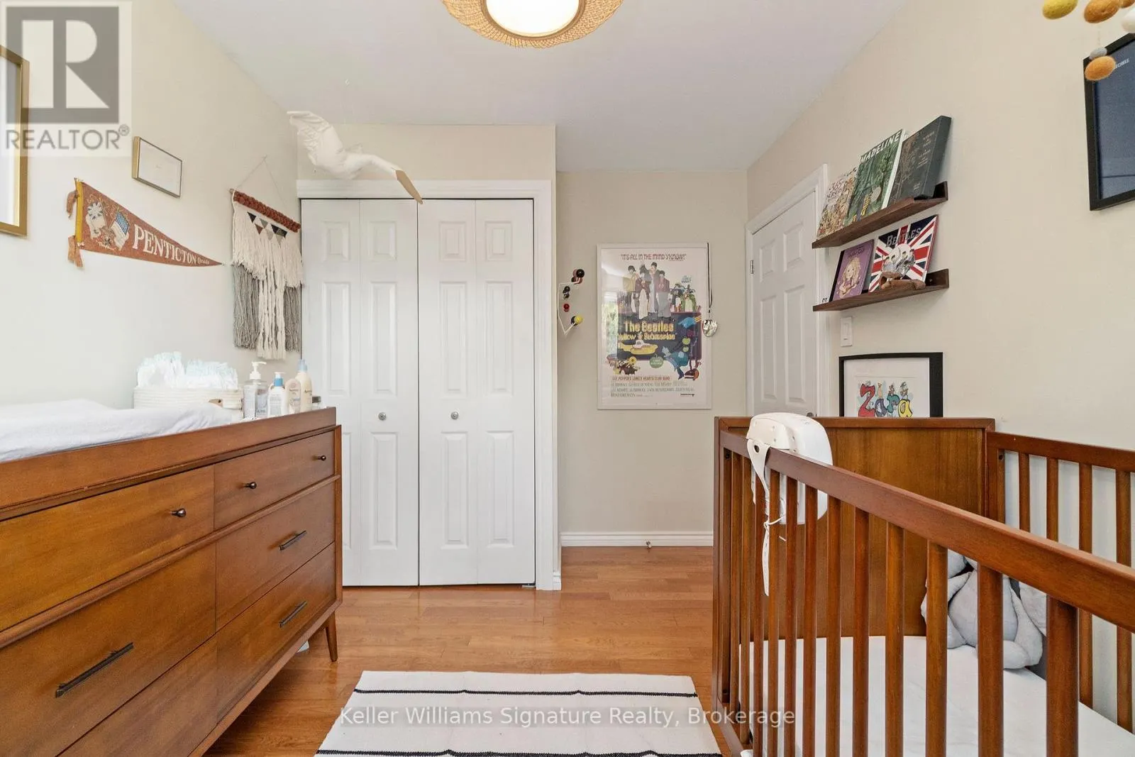 1225 ELGIN CRESCENT