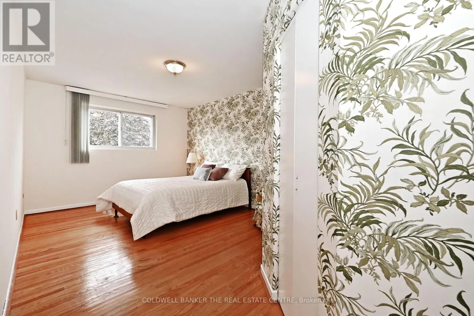 3131 RYMAL ROAD