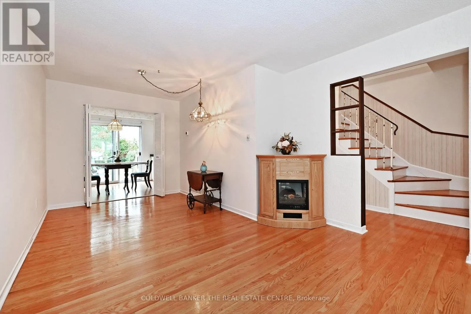 3131 RYMAL ROAD