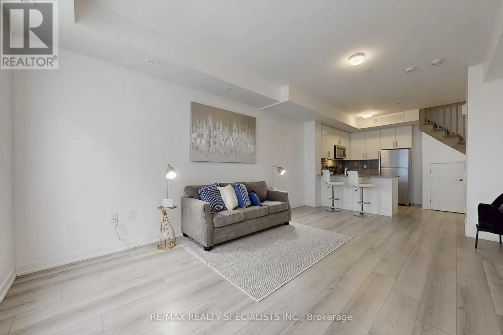 34 - 3409 RIDGEWAY DRIVE