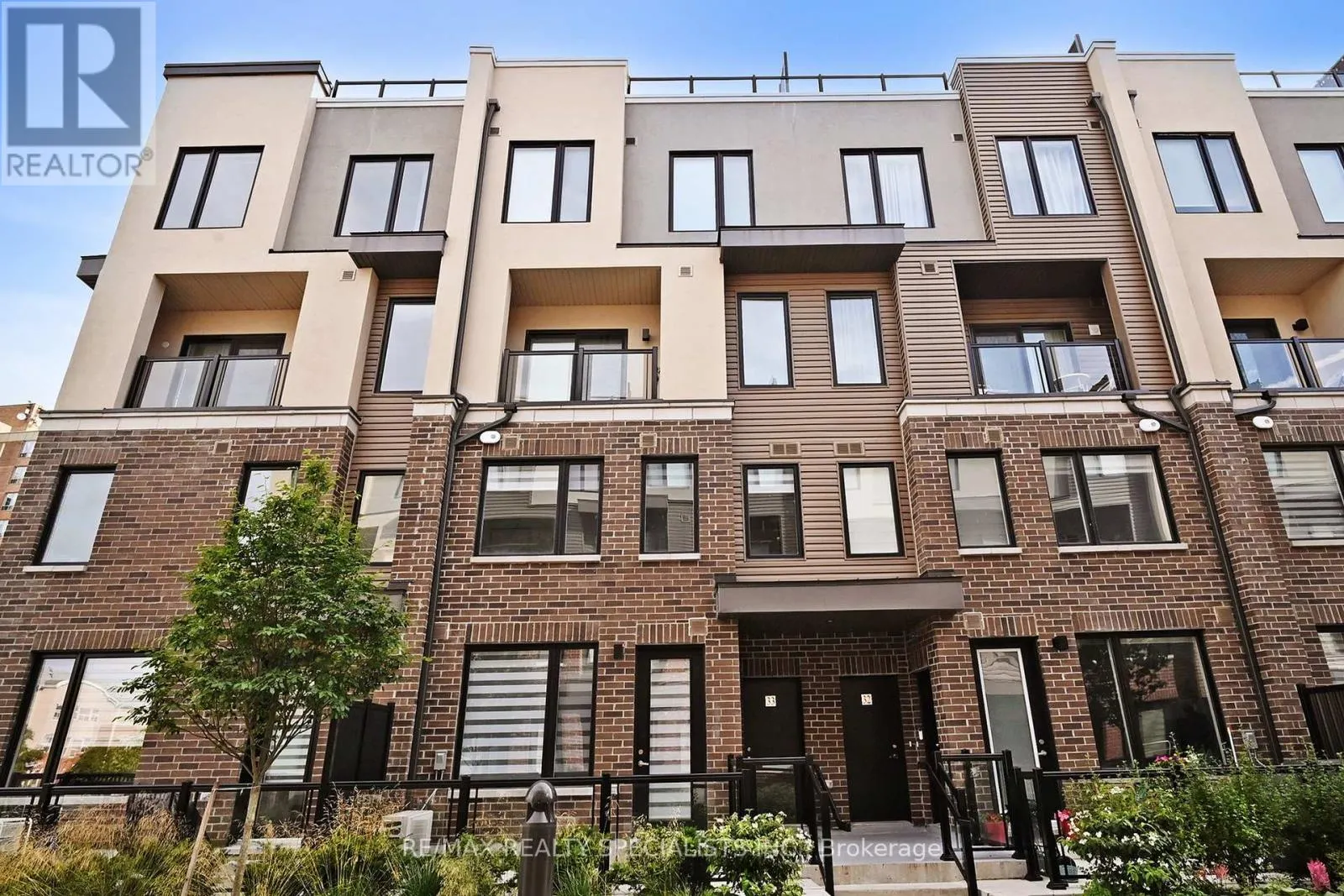 34 - 3409 RIDGEWAY DRIVE