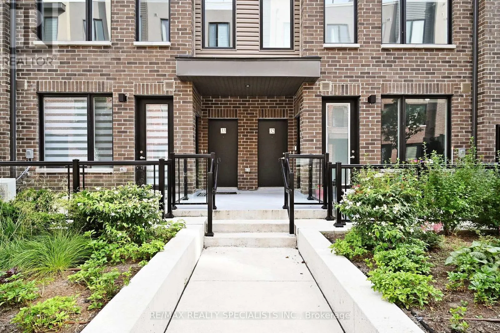 34 - 3409 RIDGEWAY DRIVE