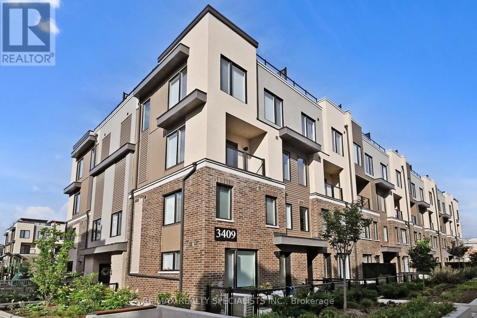 34 - 3409 RIDGEWAY DRIVE