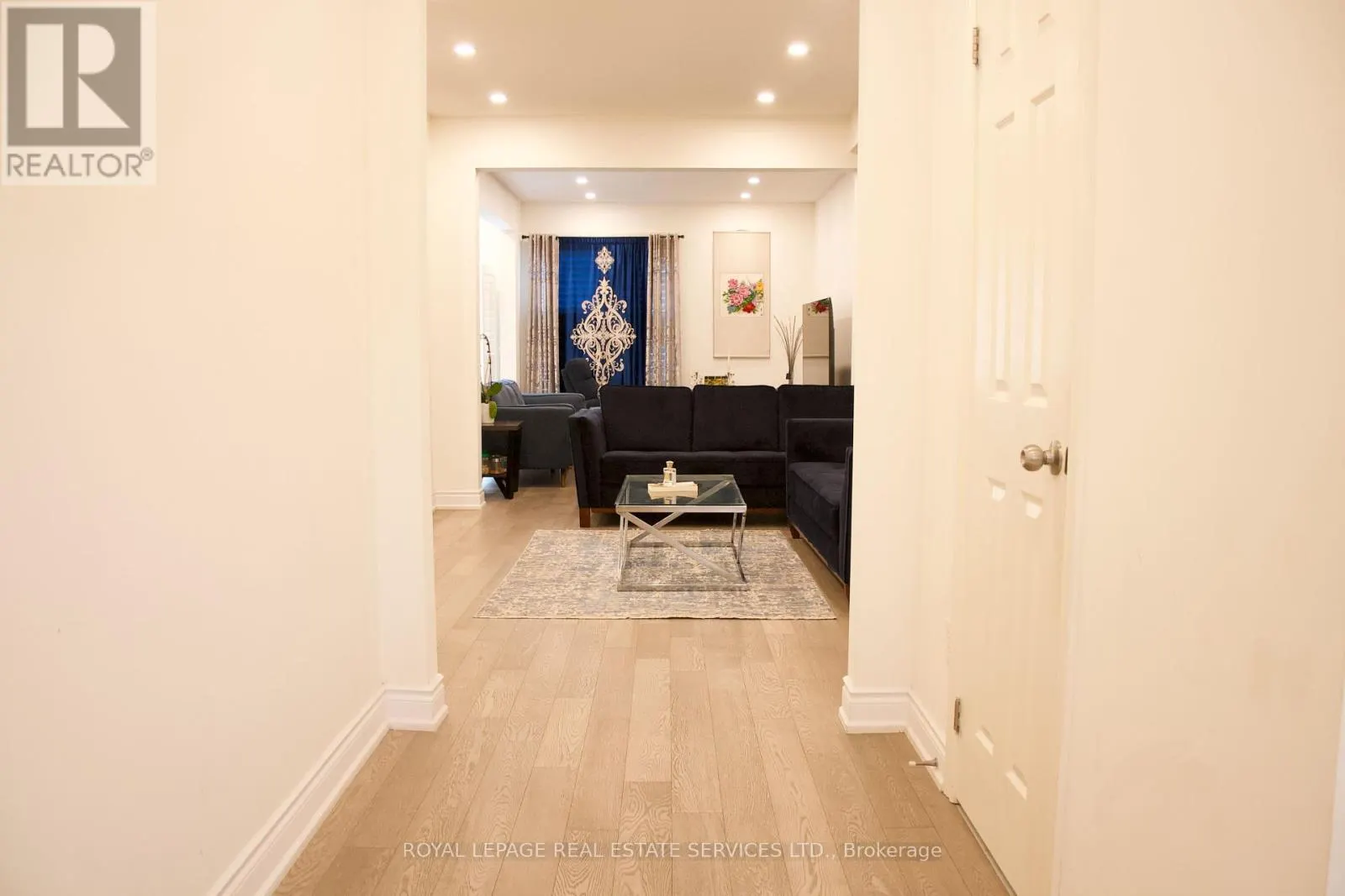 630 MOCKRIDGE TERRACE