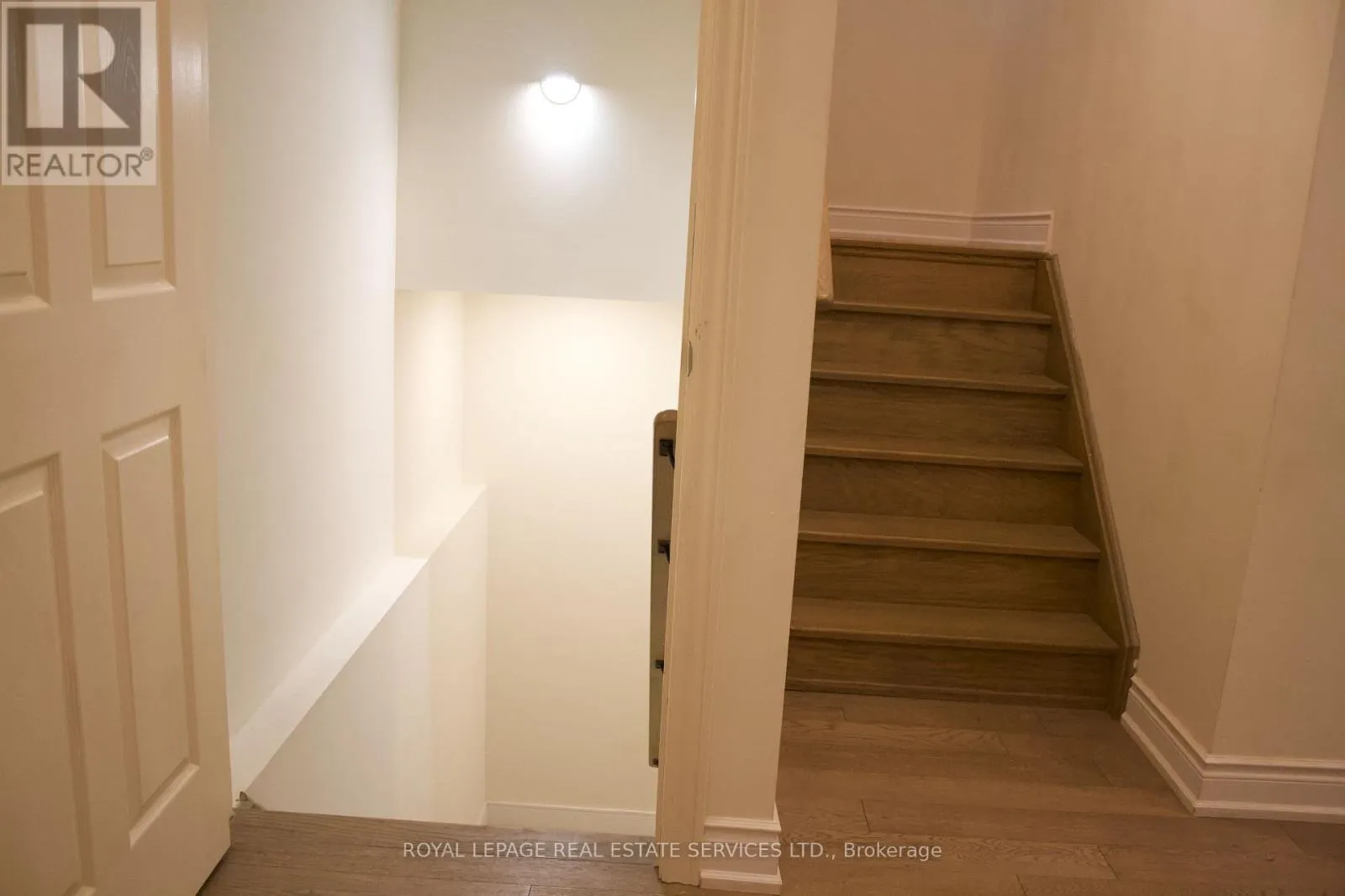 630 MOCKRIDGE TERRACE