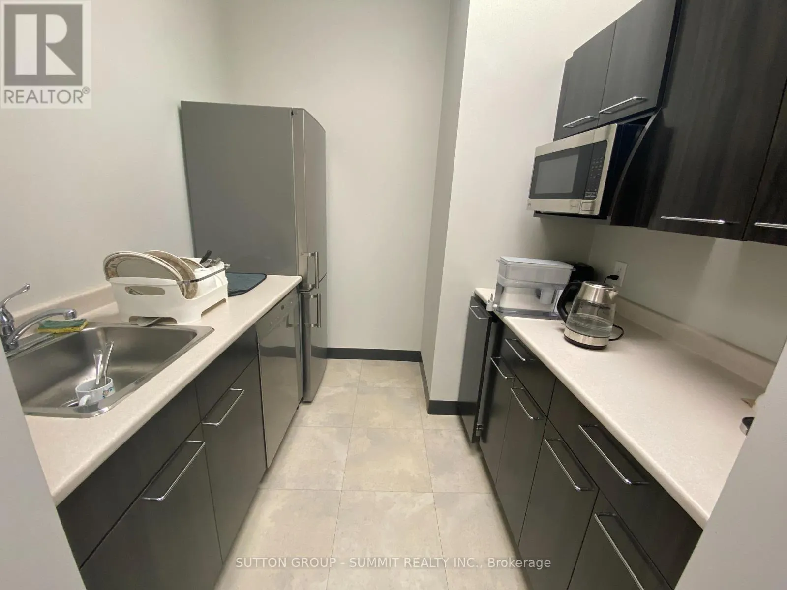 (LARGER OFFICES) - 2865 BRISTOL CIRCLE