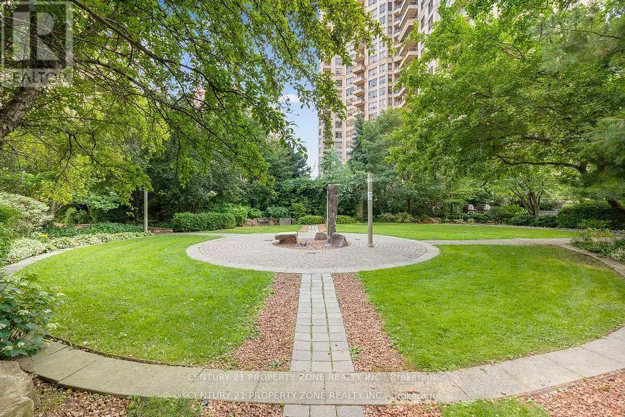 1911 - 3880 DUKE OF YORK BOULEVARD