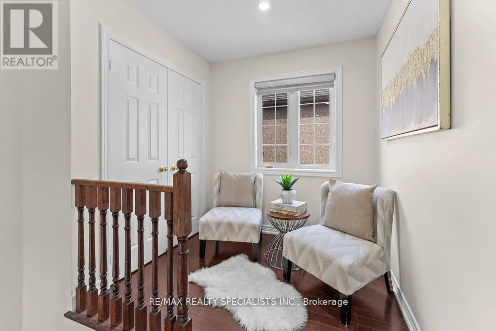 2 SEVERIN STREET