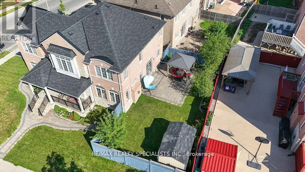 2 SEVERIN STREET