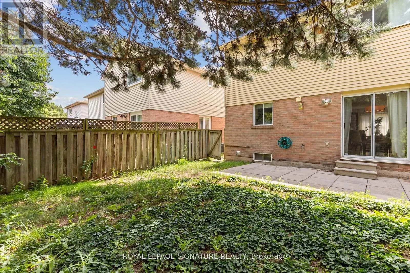 6441 COLEBROOK CRESCENT
