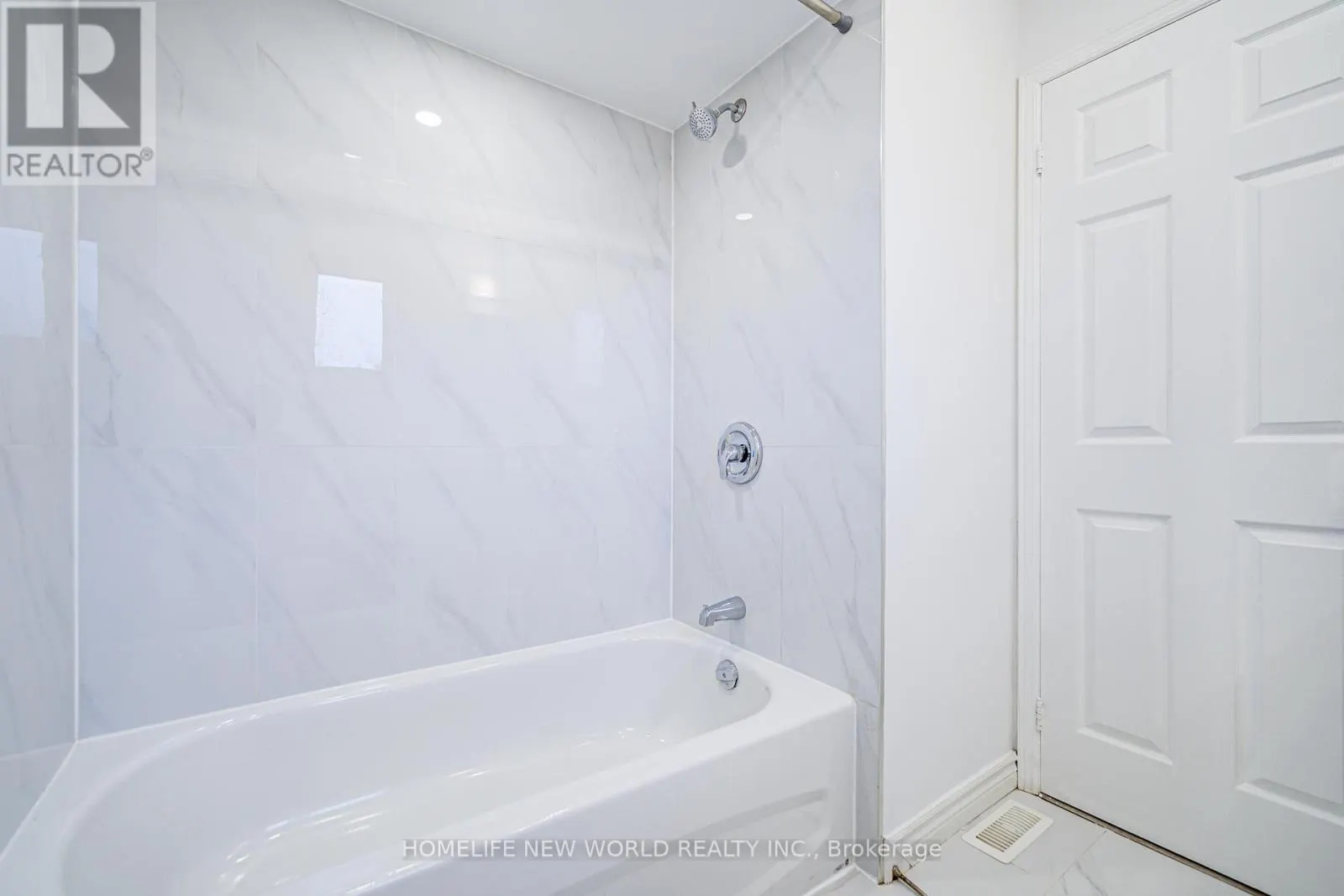 3296 PILCOM CRESCENT