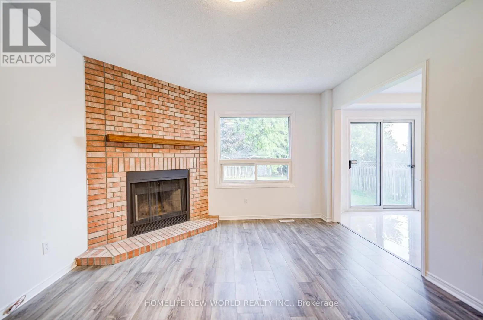 3296 PILCOM CRESCENT