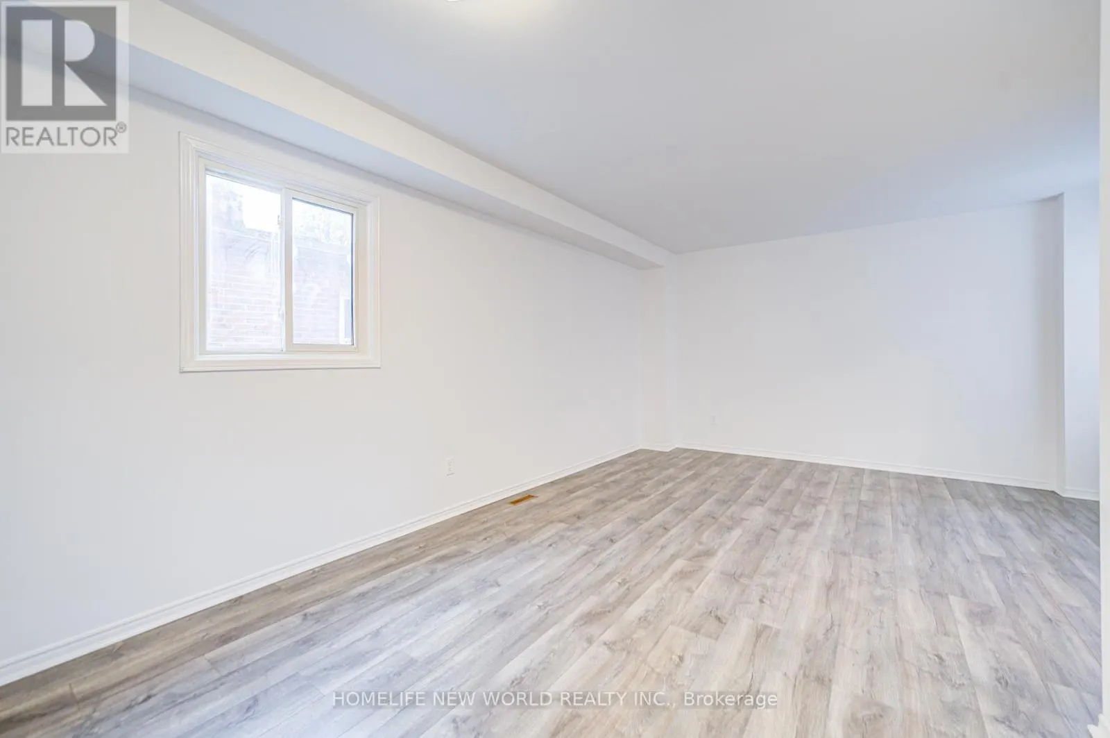 3296 PILCOM CRESCENT