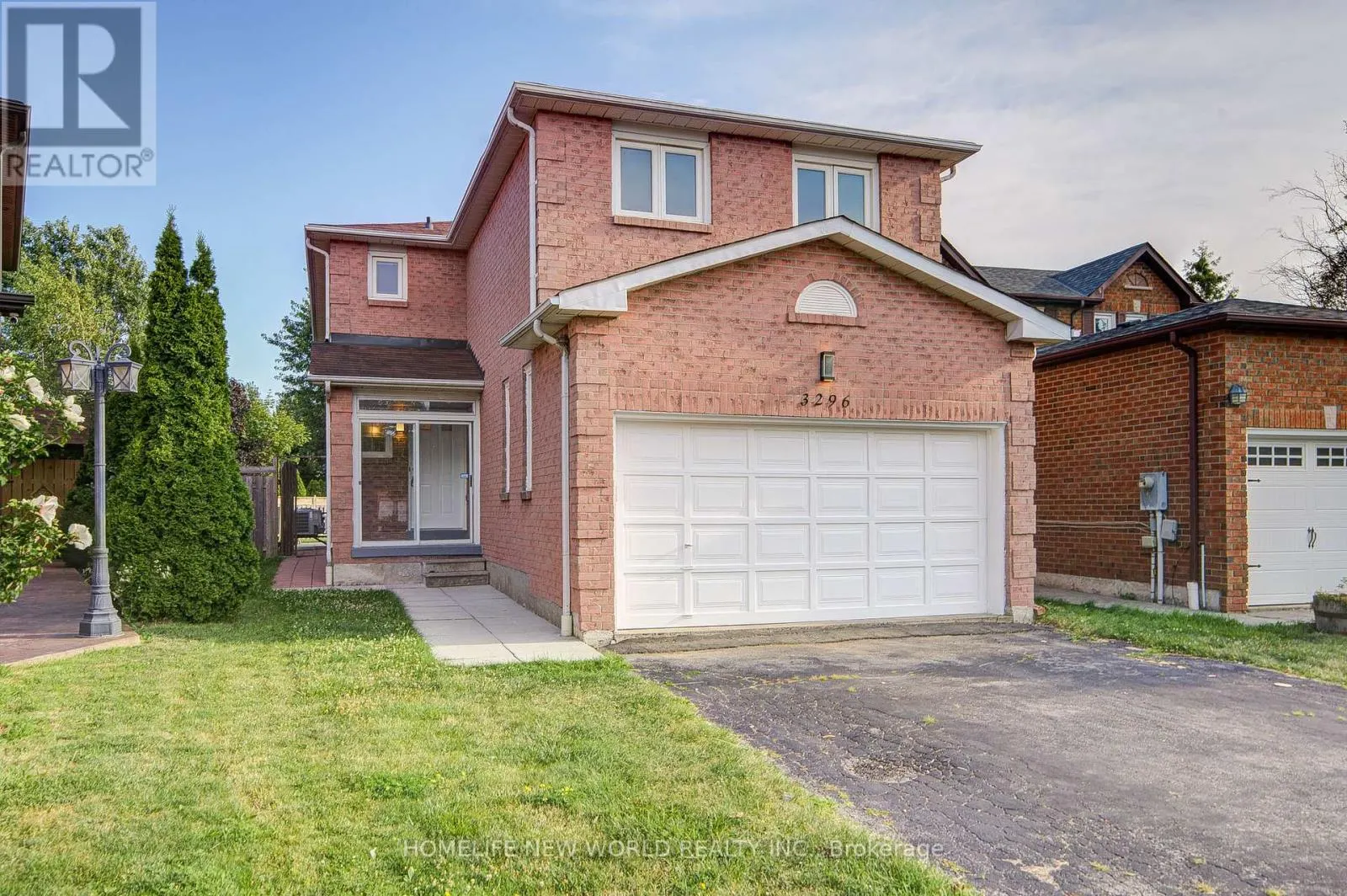 3296 PILCOM CRESCENT