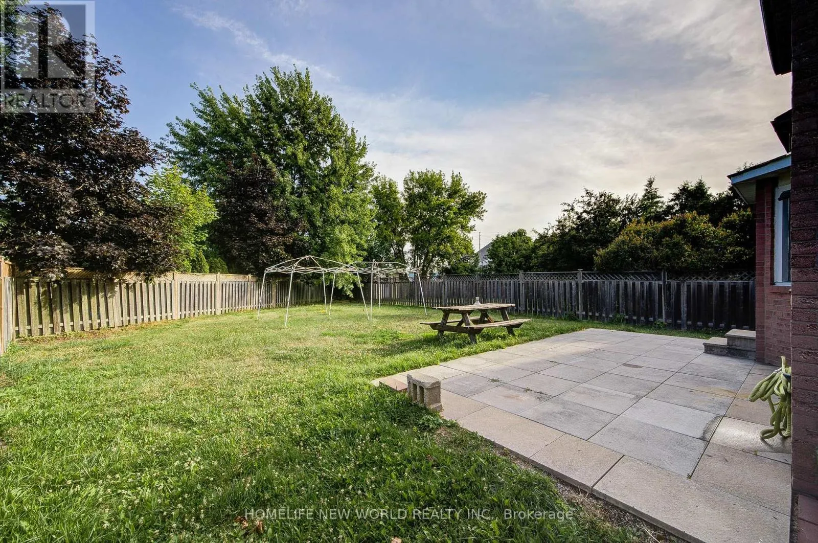3296 PILCOM CRESCENT