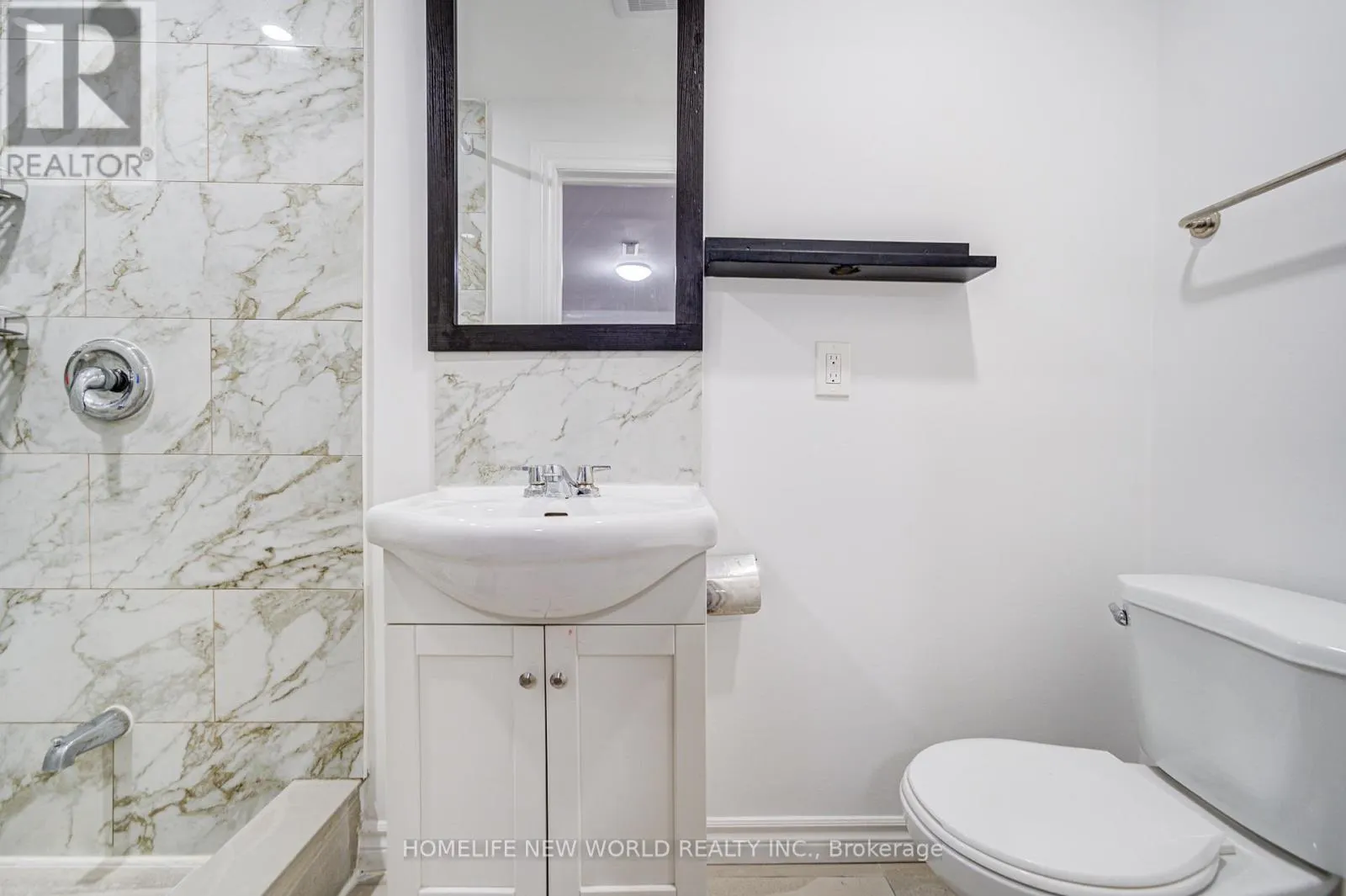 3296 PILCOM CRESCENT