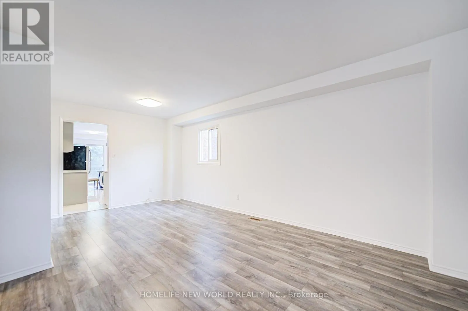 3296 PILCOM CRESCENT
