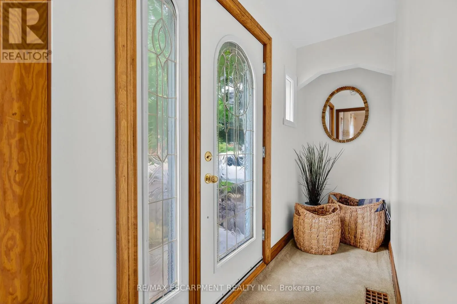 961 DANFORTH AVENUE