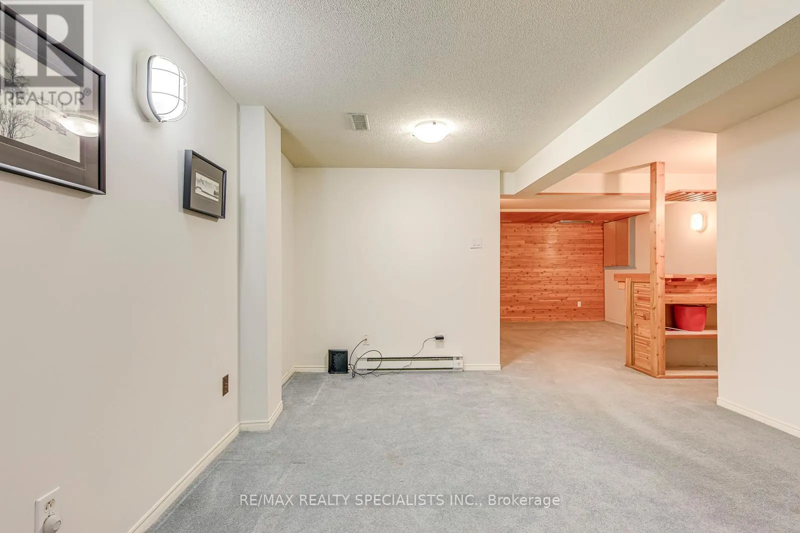25 - 2199 BURNHAMTHORPE ROAD W
