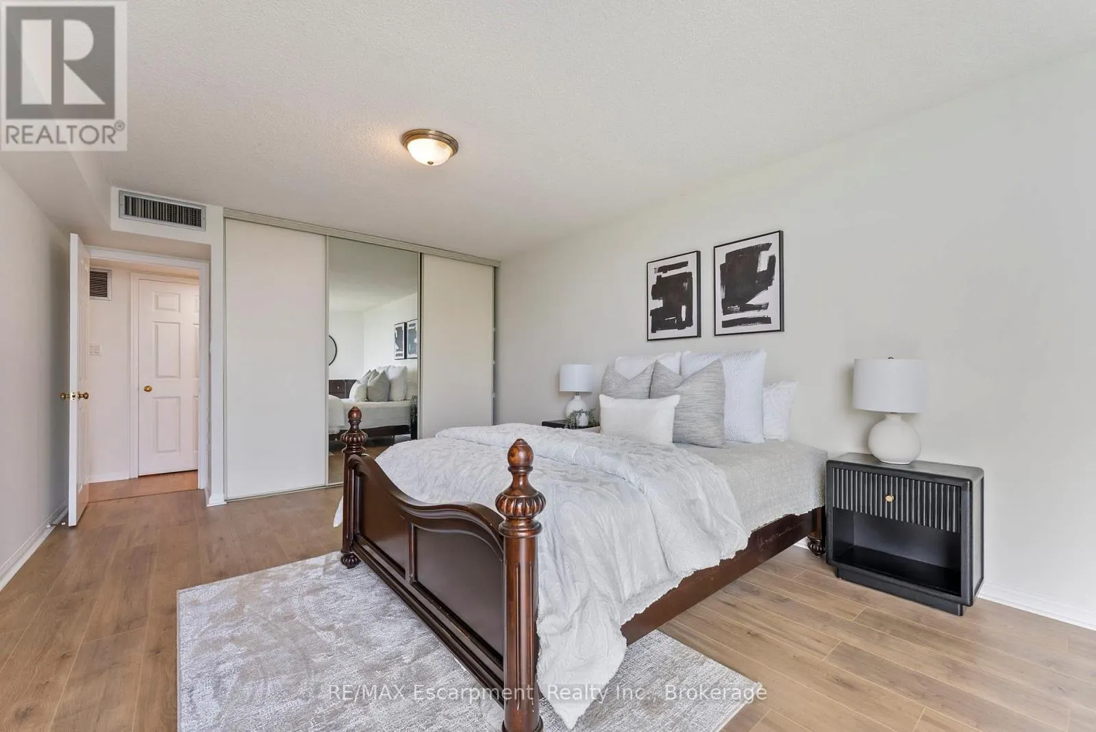 602 - 1230 MARLBOROUGH COURT, #602
