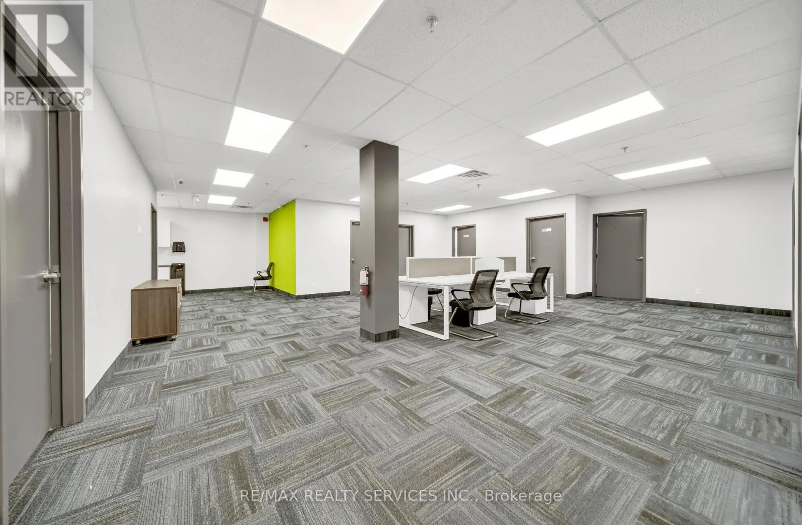 204 - 6660 KENNEDY ROAD