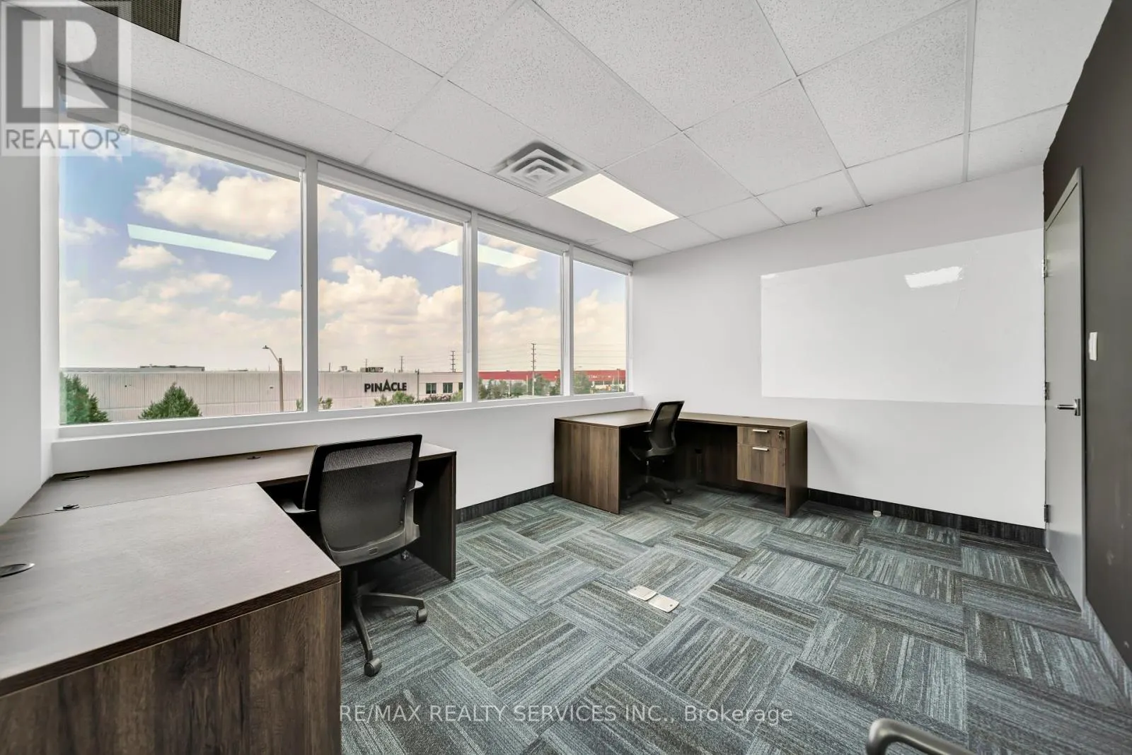 204 - 6660 KENNEDY ROAD