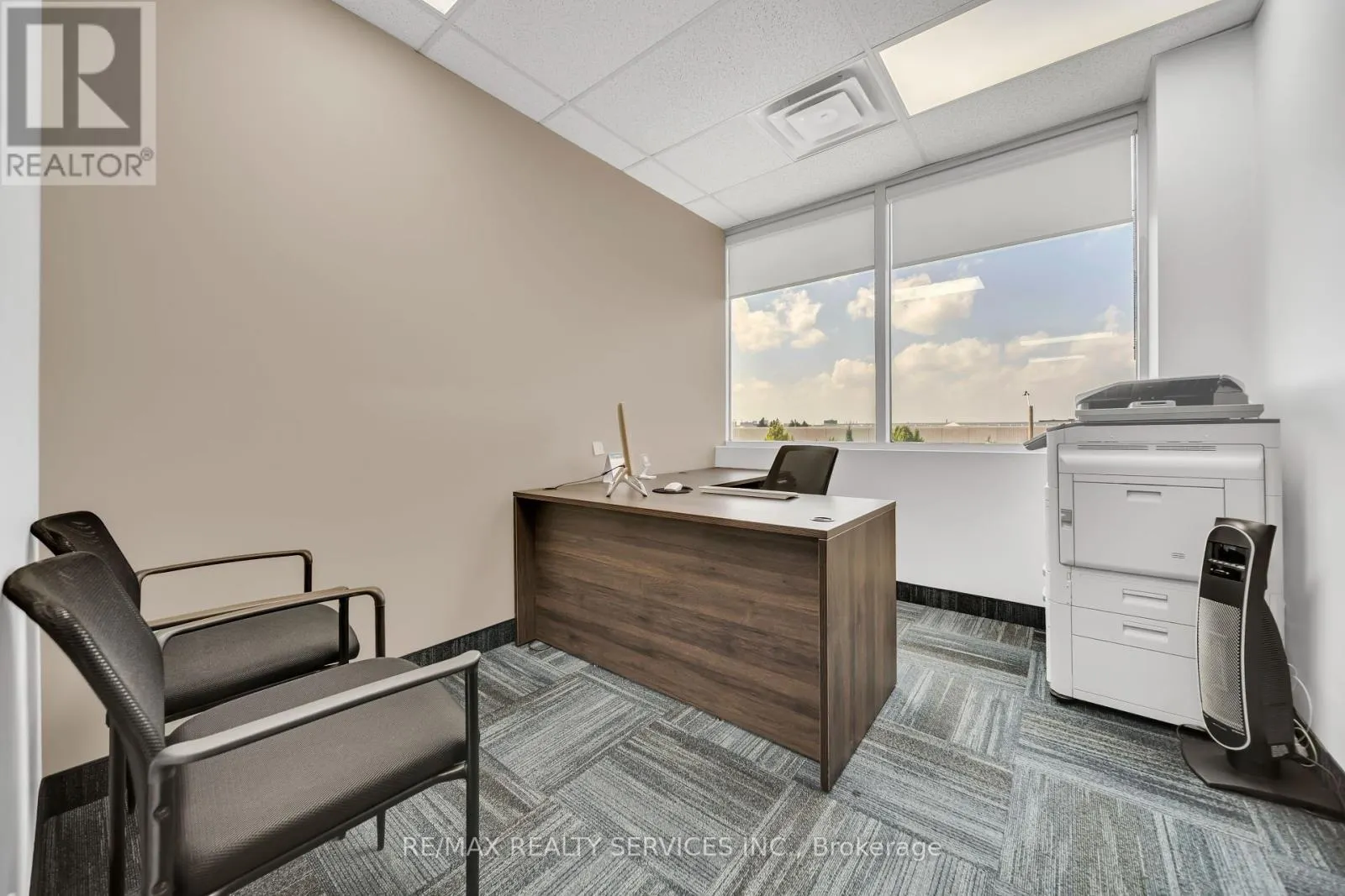 204 - 6660 KENNEDY ROAD