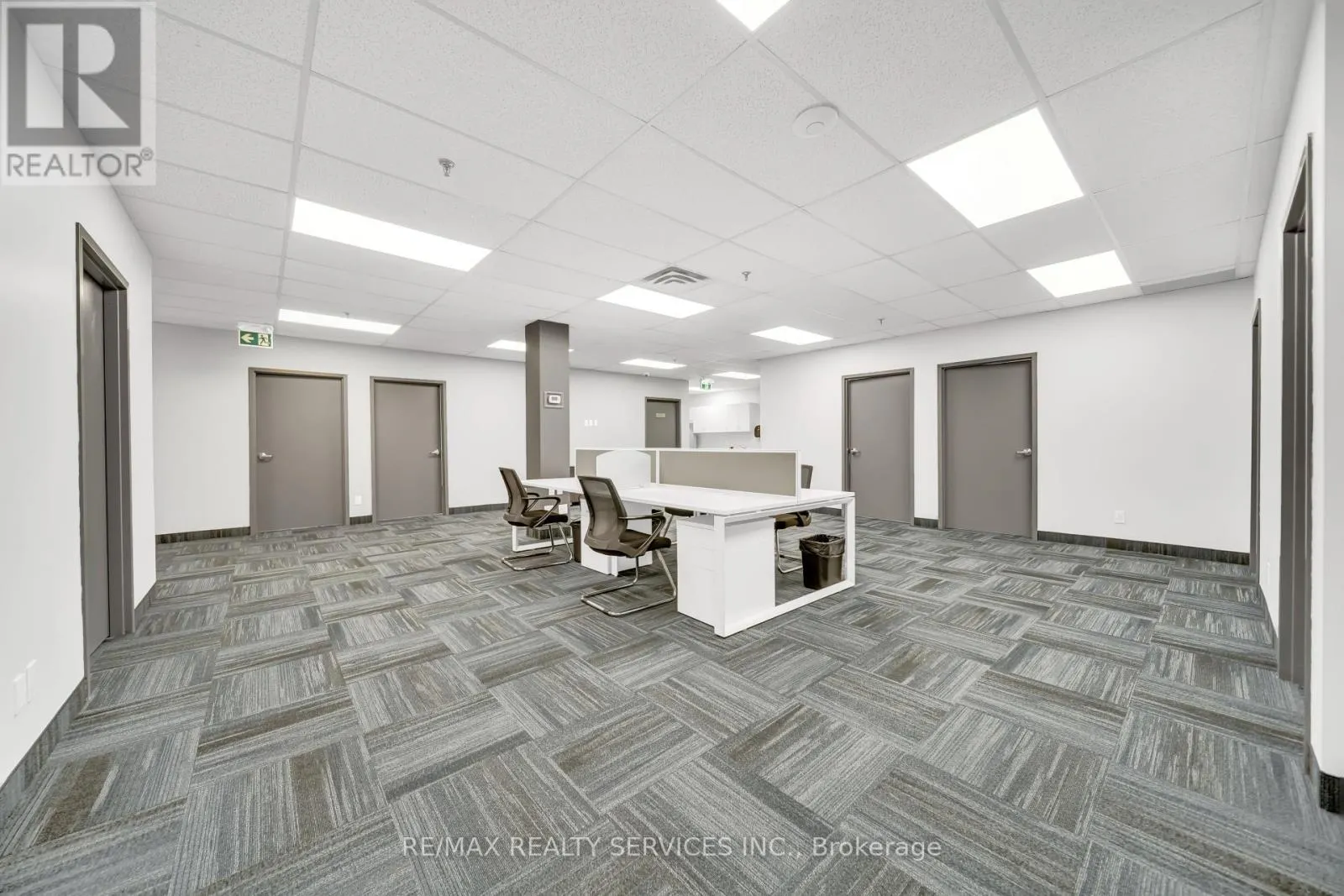 204 - 6660 KENNEDY ROAD