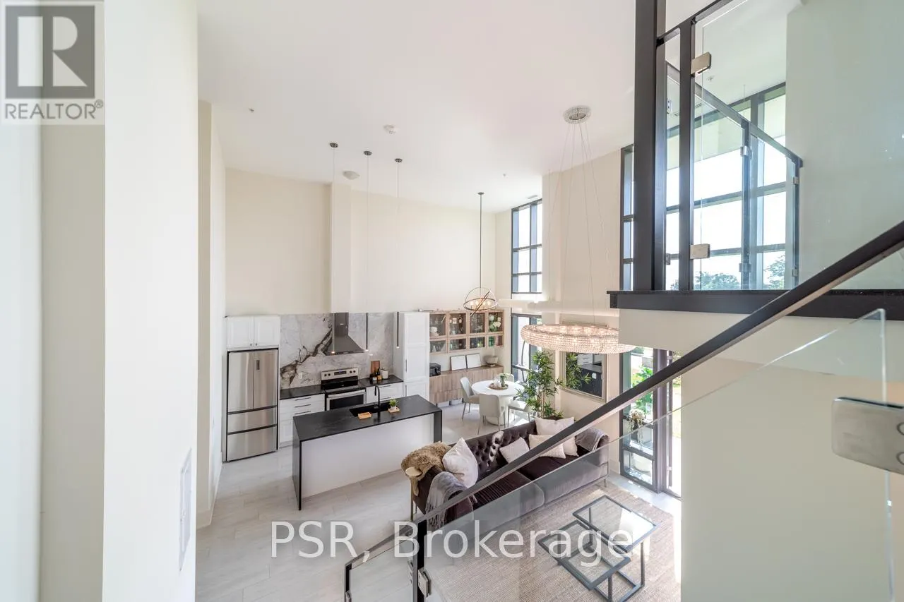 111 - 65 YORKLAND BOULEVARD