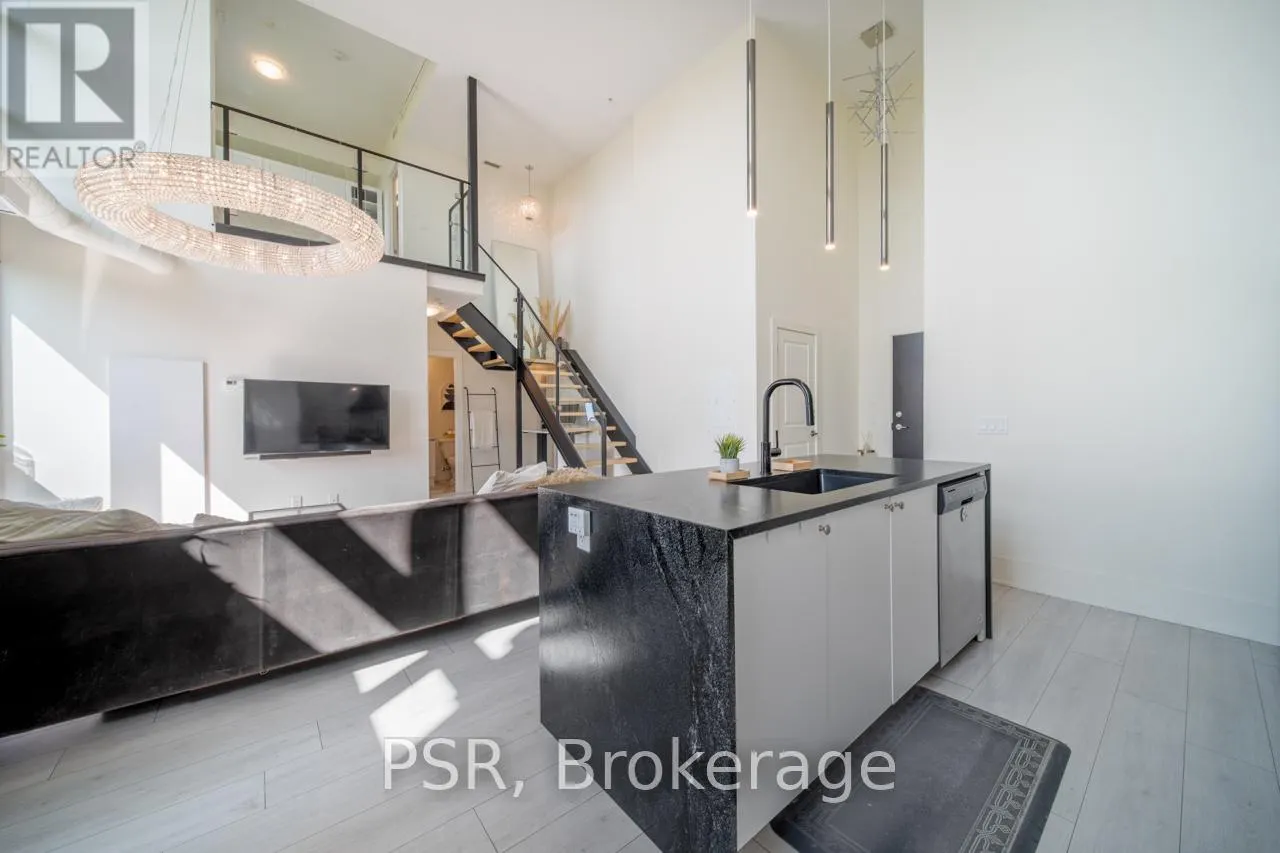 111 - 65 YORKLAND BOULEVARD