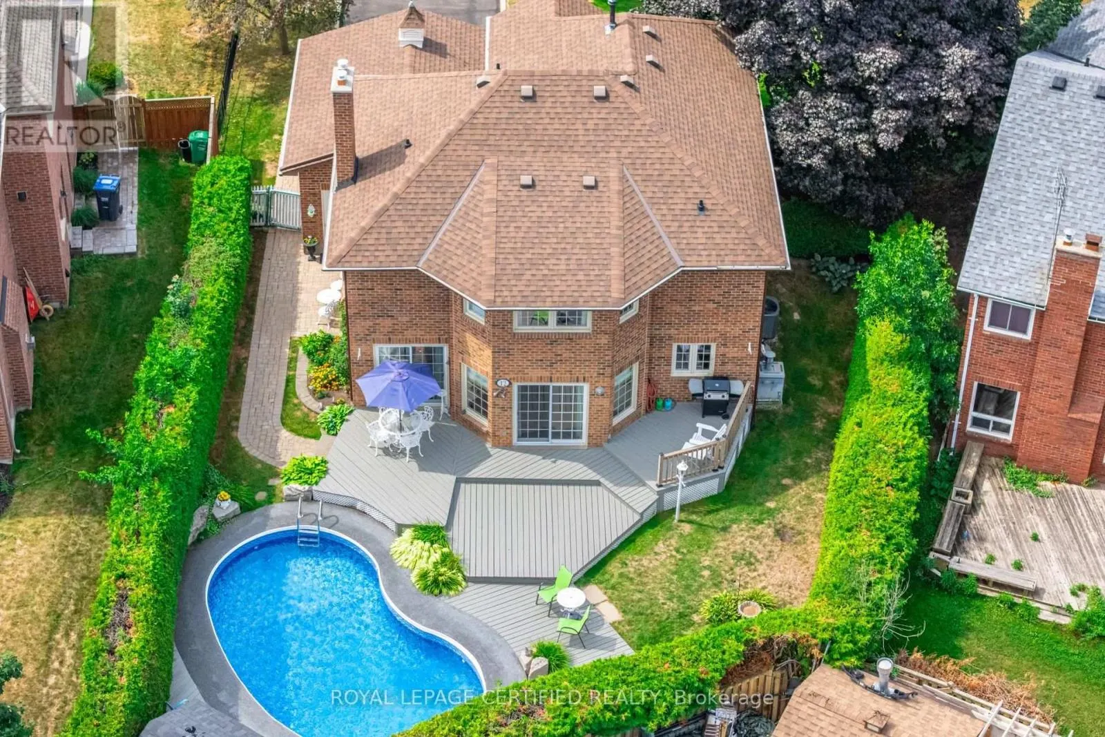 12 BURTREE DRIVE