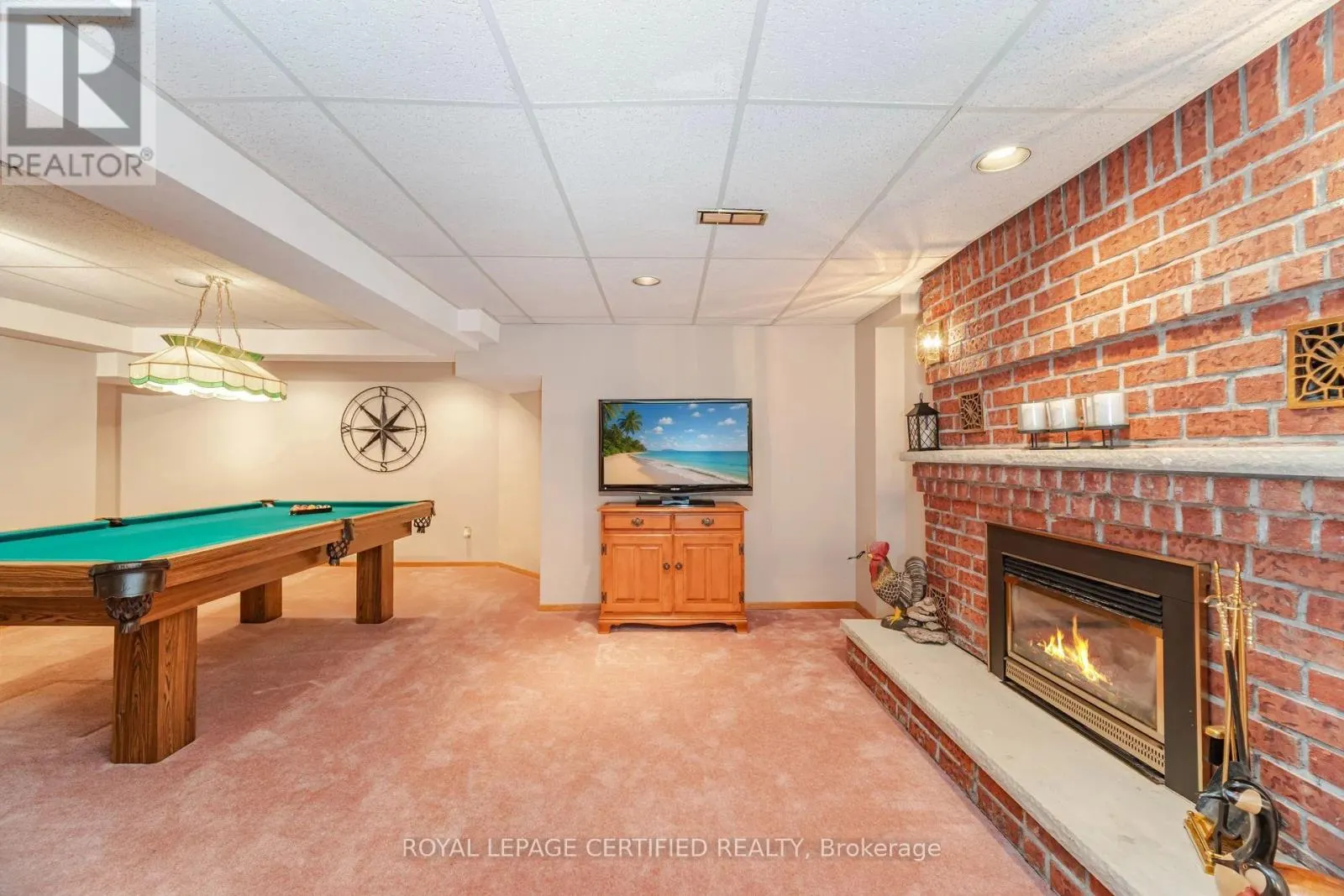 12 BURTREE DRIVE