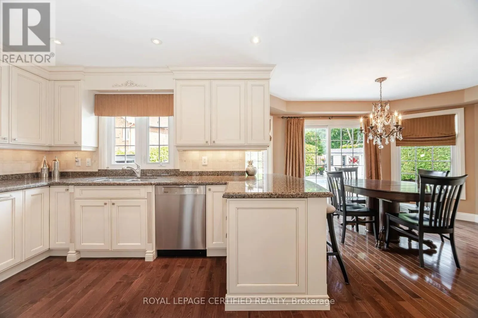 12 BURTREE DRIVE