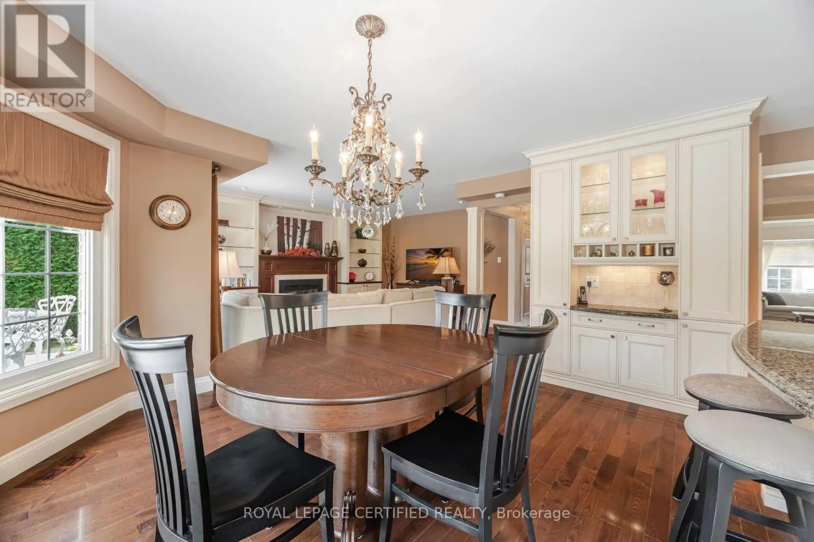 12 BURTREE DRIVE