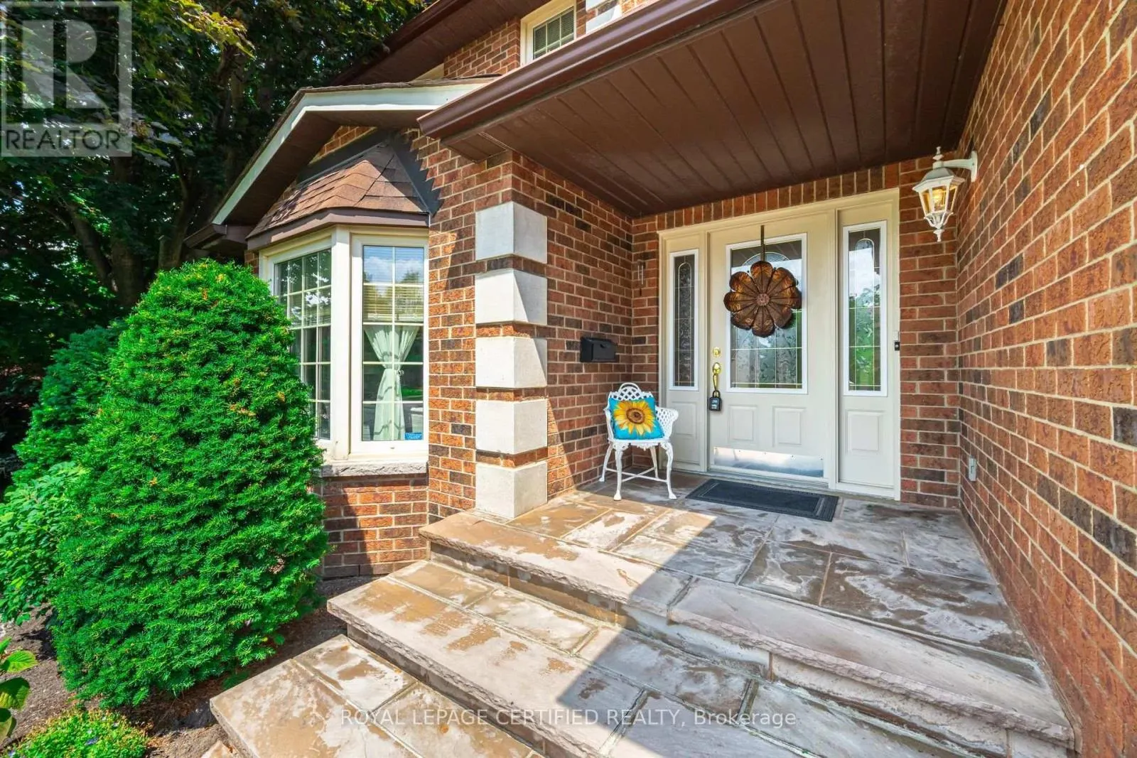 12 BURTREE DRIVE