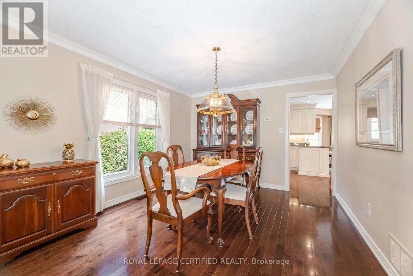 12 BURTREE DRIVE