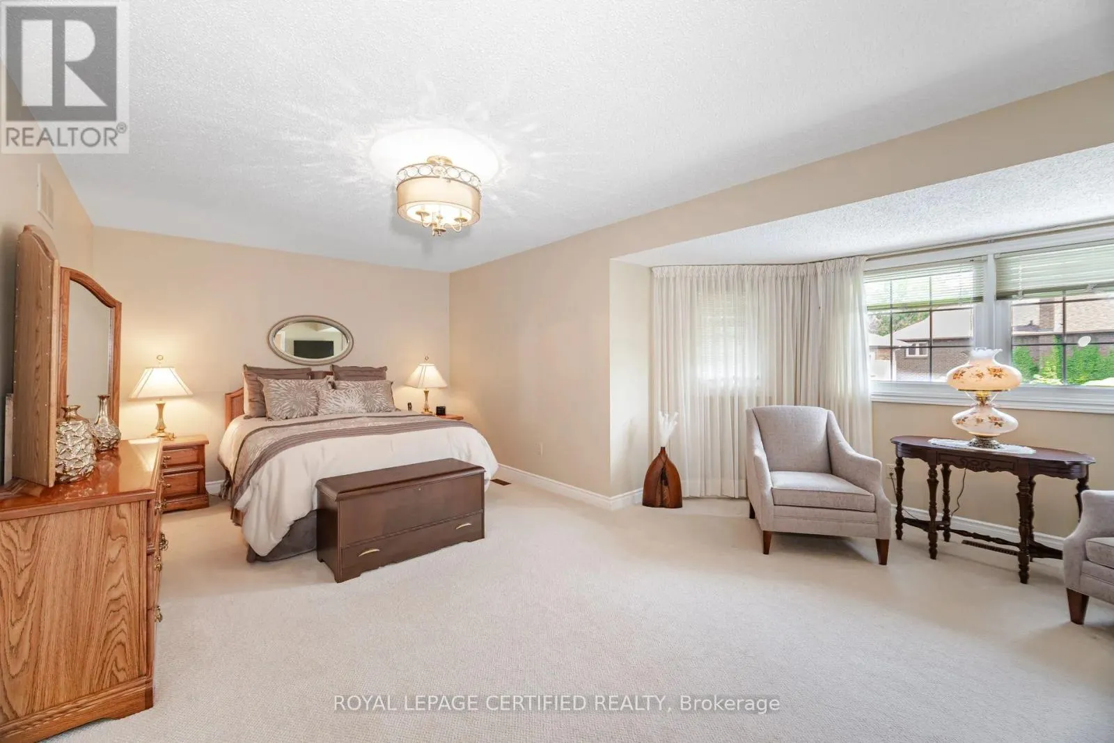 12 BURTREE DRIVE