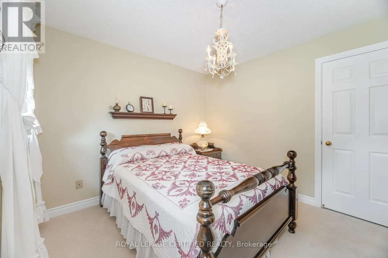 12 BURTREE DRIVE