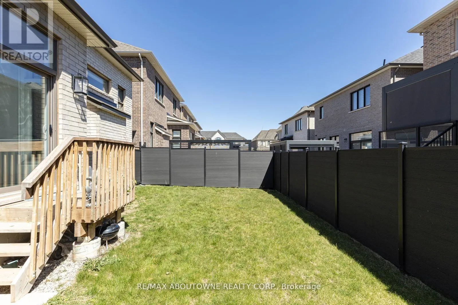 1467 EVEREST CRESCENT