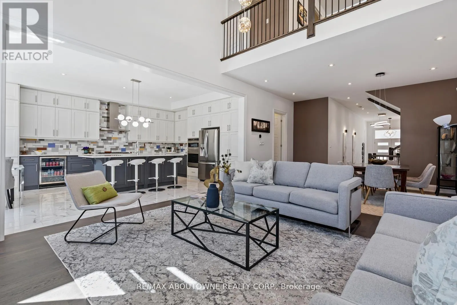 1467 EVEREST CRESCENT