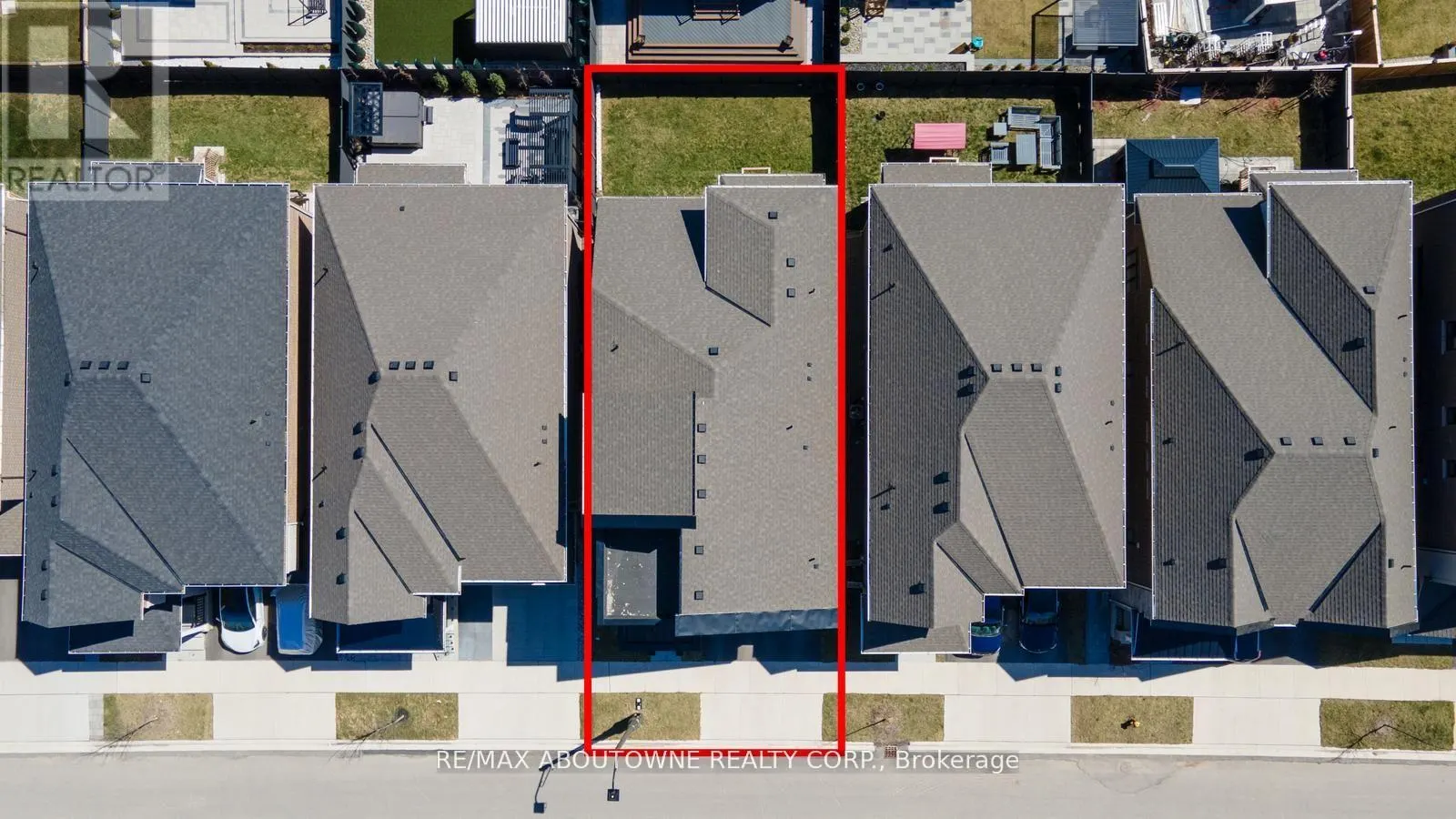 1467 EVEREST CRESCENT
